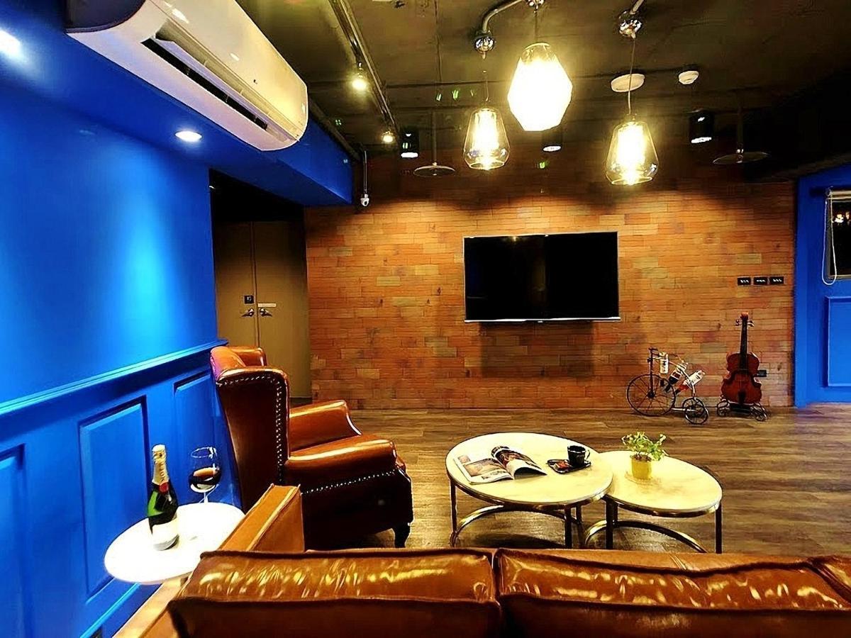 Journey Town Inn Тайпей Екстериор снимка