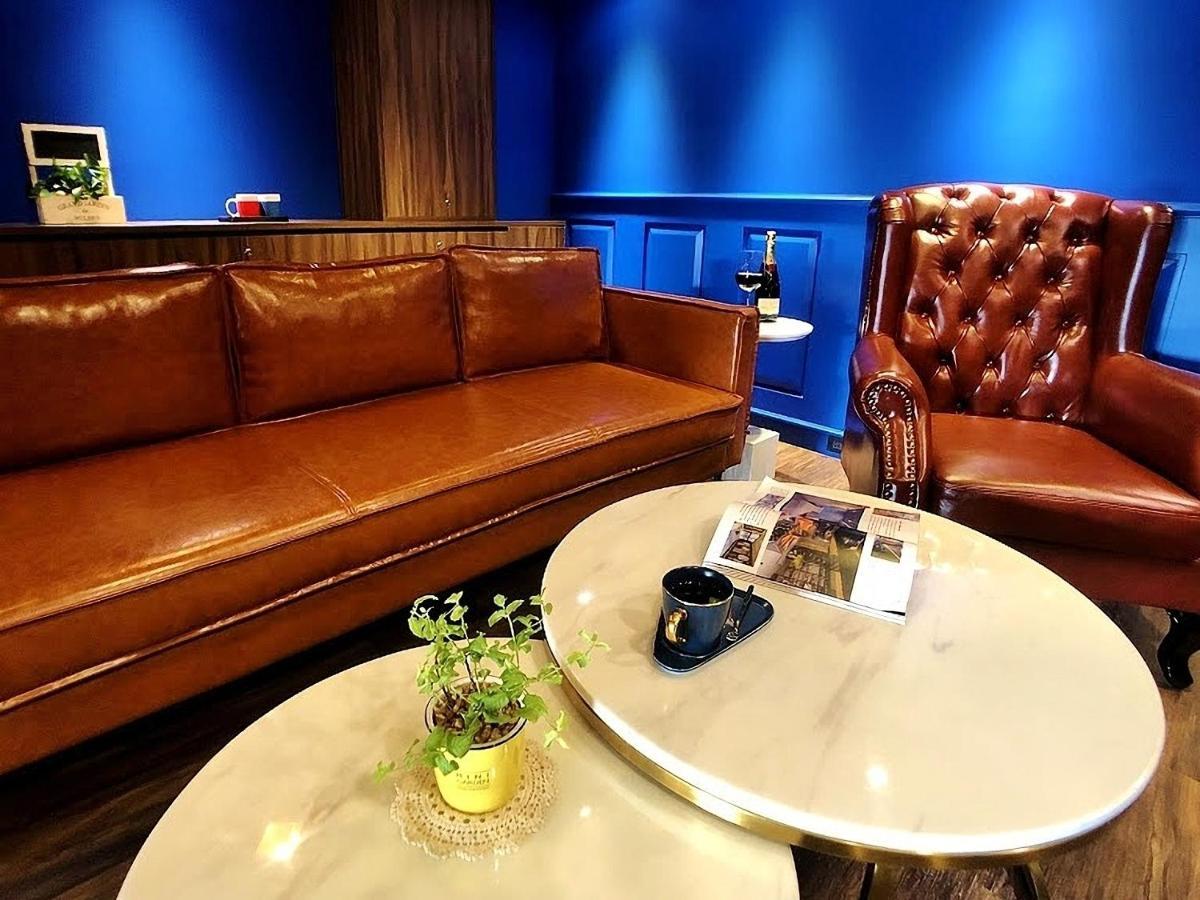 Journey Town Inn Тайпей Екстериор снимка