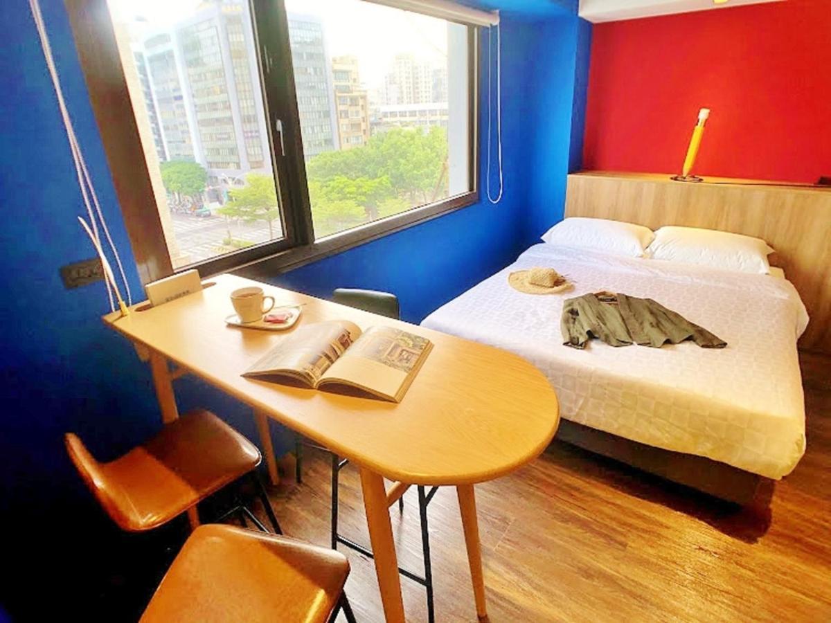 Journey Town Inn Тайпей Екстериор снимка