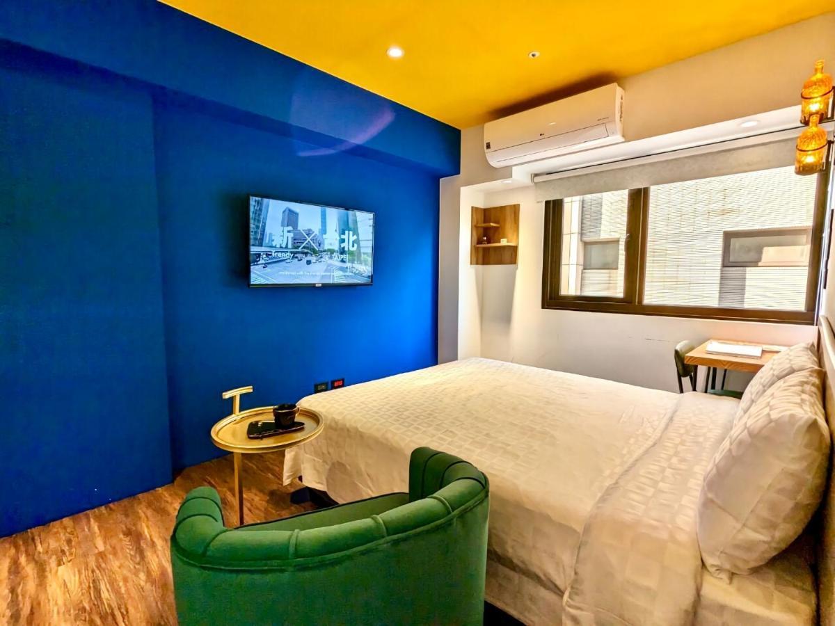 Journey Town Inn Тайпей Екстериор снимка