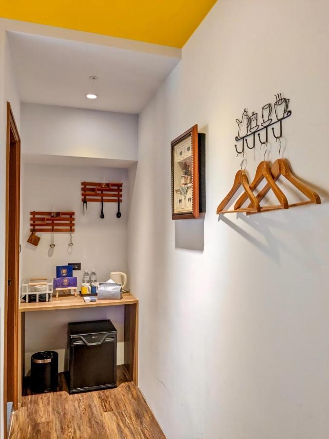 Journey Town Inn Тайпей Екстериор снимка